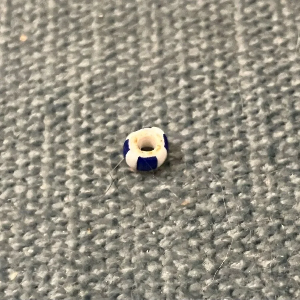 Bead
